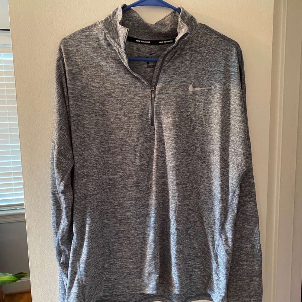 Nike pullover
